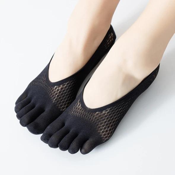 4 Benefits of Wearing Toe Socks - Updated 2023